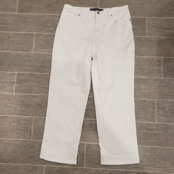 Gloria Vanderbilt Denim - GV Amanda Jeans size 8